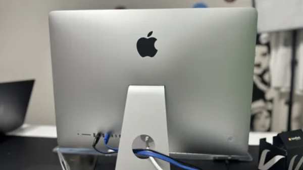 iMac 21.5 / 4K / Core i5 / 8GB | 256GB |4GB Radeon Pro 560|2019